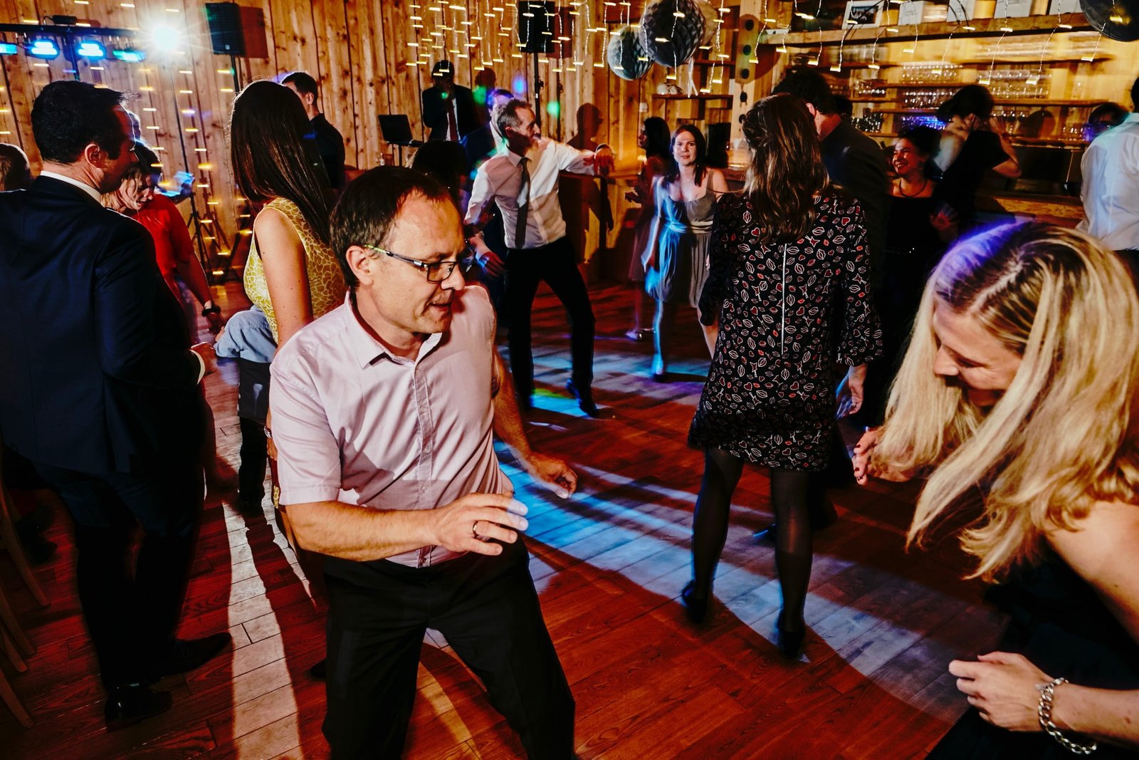 Zenger Dorfwirt Party